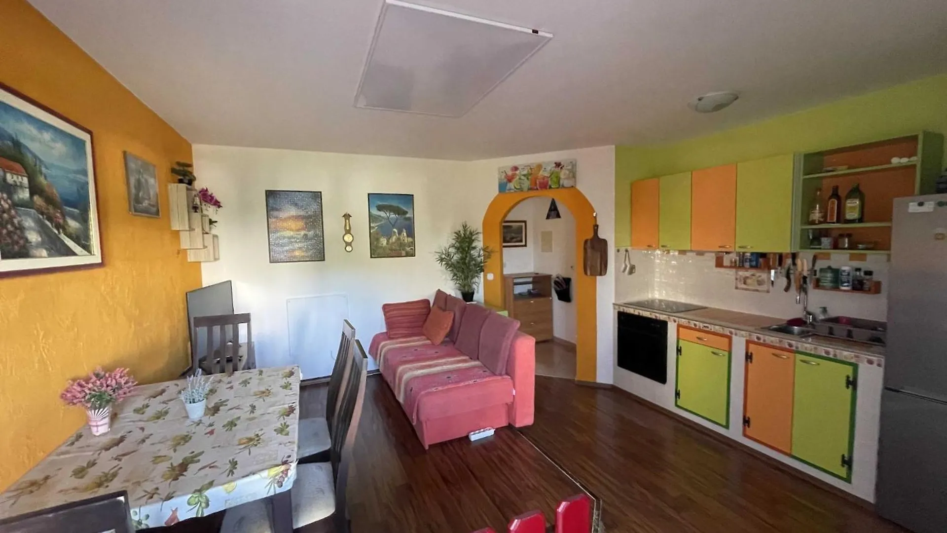 Classic And Modern Umag Apartment With Terrace And Bbq - Two Bedroom Apartment With Terrace 0*,  Kroatië