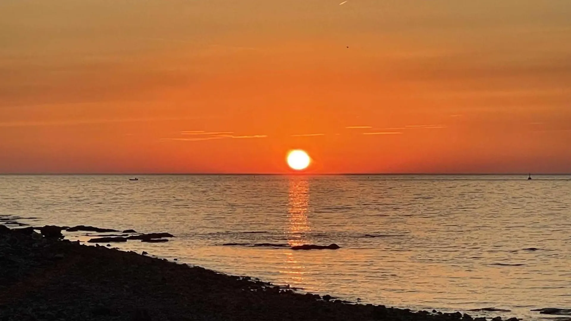 Classic And Modern Umag Apartment With Terrace And Bbq - Two Bedroom Apartment With Terrace