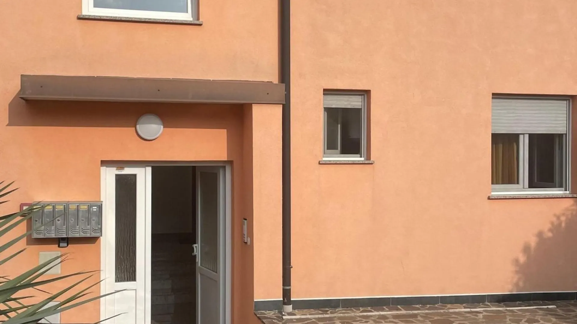 Classic And Modern Umag Apartment With Terrace And Bbq - Two Bedroom Apartment With Terrace
