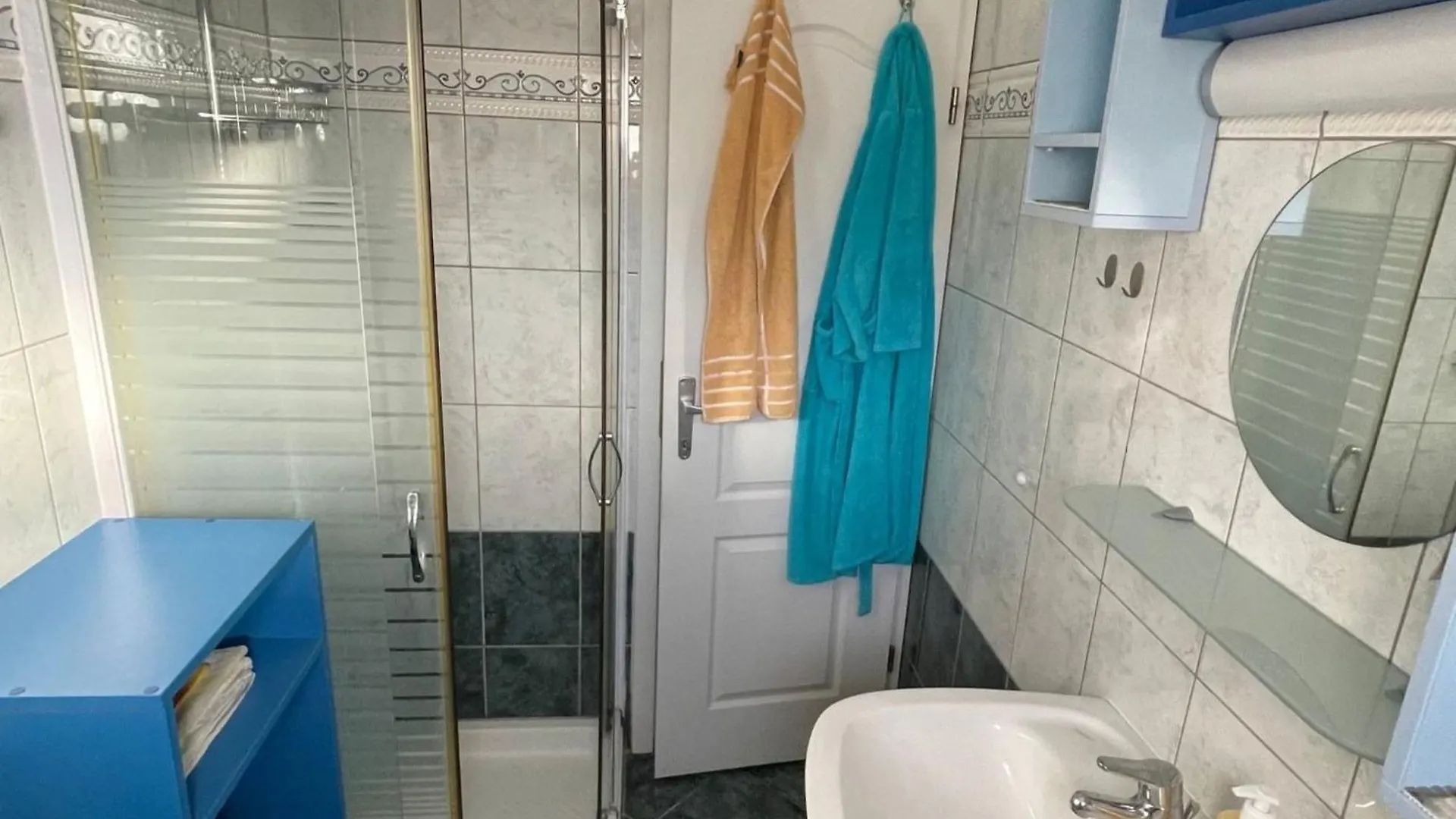 Classic And Modern Umag Apartment With Terrace And Bbq - Two Bedroom Apartment With Terrace